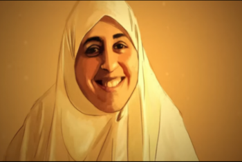  شقيقة عائشة الشاطر تكشف عن تدهور حالتها الصحية خلال محاكمتها الهزلية