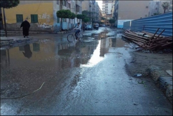  شوارع هرية رزنة تغرق بفعل الأمطار