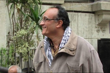  255 صحفيا وشخصية عامة يتضامنون مع الصحفي هشام فؤاد