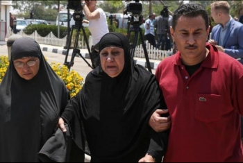  مصر للطيران تقرر صرف تعويضات مؤقتة لذوي ضحايا الطائرة المنكوبة