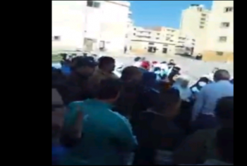  إضراب عمال مستشفى بلطيم العام بكفر الشيخ عن العمل