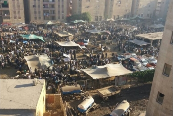  أهالى ديرب نجم يعانون من تواجد سوق المواشى وسط المدينة