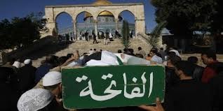  سلطات الاحتلال تمنع جنازات الفلسطينيين من دخول الأقصى