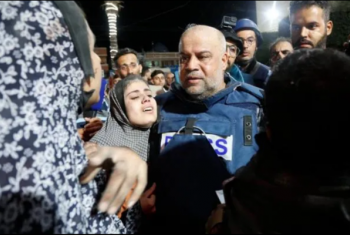  جماعة الإخوان تعزي مدير مكتب الجزيرة بقطاع غزة في استشهاد زوجته وأبنائه