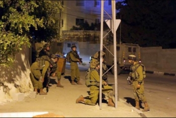  الاحتلال يعتقل عددًا من المواطنين بالخليل ونابلس