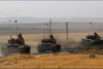  القوات التركية ترسل مزيدًا من التعزيزات العسكرية تجاه 