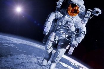  رائد فضاء يحطم الرقم القياسي الأمريكي ويقضي 521 يومًا في الفضاء