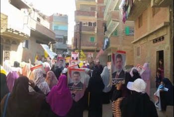  بالصور.. قرية الرئيس مرسي تطالب بالإفراج عن المعتقلين