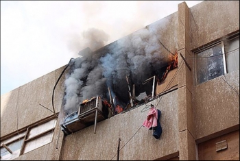 حريق هائل بشقة سكنية بأبوكبير