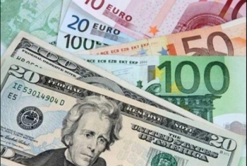  الدولار يسجل 18.13 جنيه.. والريال السعودي بـ483 قرش