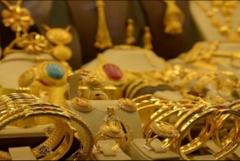  منصة “آي صاغة”: تجار الذهب في مصر يقيمون الدولار بـ50 جنيهًا