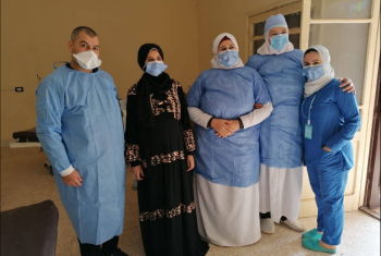  خروج سيدة حامل في توأم من عزل مستشفى الصوفية