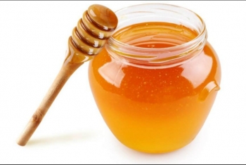  10 فوائد للعسل على صحة الشعر والبشرة