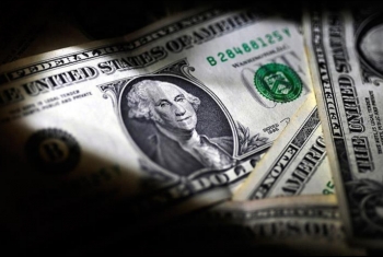  الدولار يقفز إلى 11.30 جنيهًا مصريًا في السوق السوداء